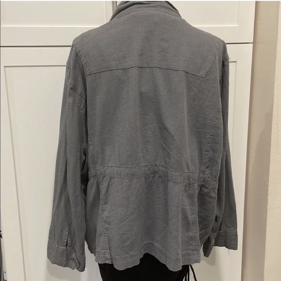 Light weight linen/rayon jacket - Picture 2 of 5